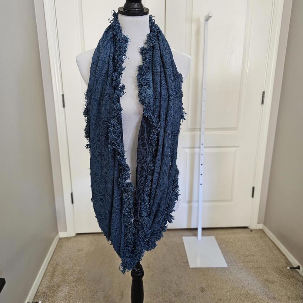 Collection Eighteen Blue Textured Infinity Scarf with Fringe